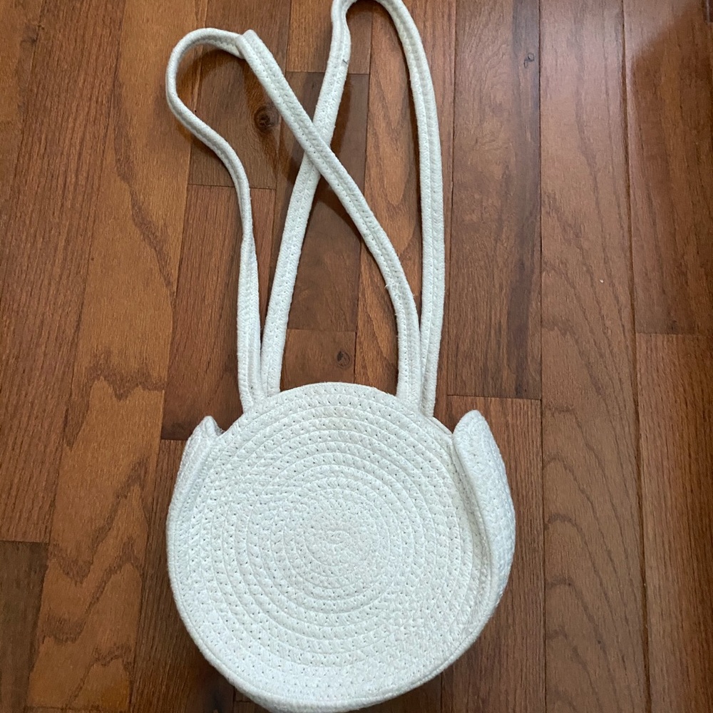 Aritzia White Bag